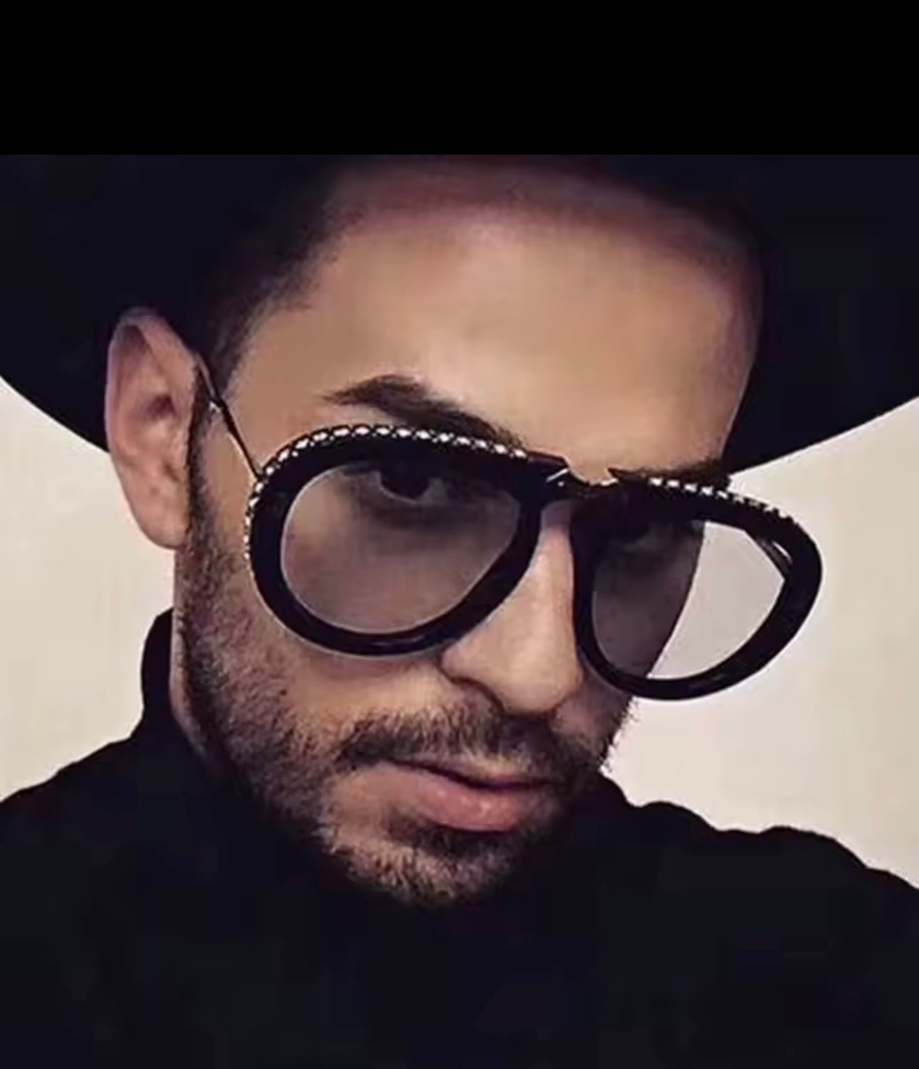 Retro Diamond Sunglasses Men & Women Fashion Shades UV400 Vintage Glasses